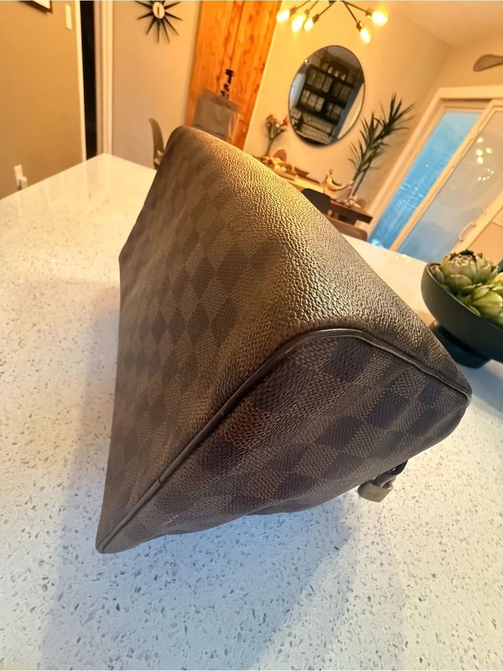 Louis Vuitton Damier ebene speedy 30.
